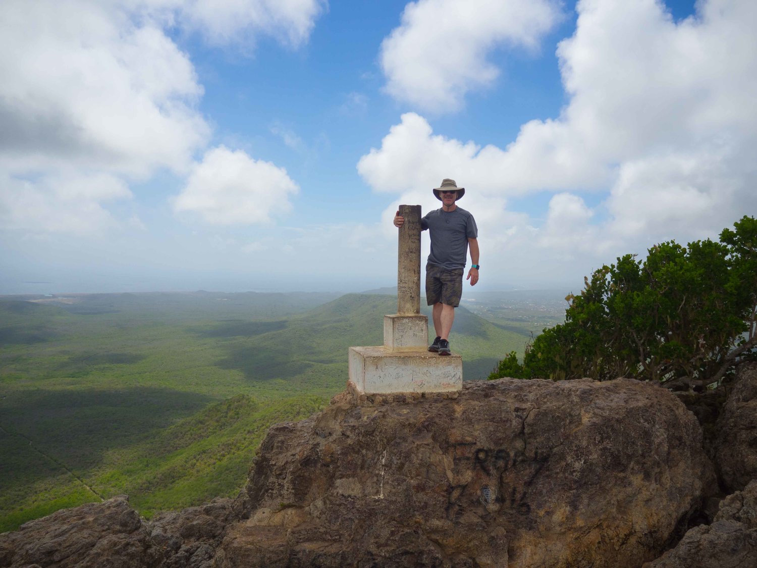 Curacao image 12